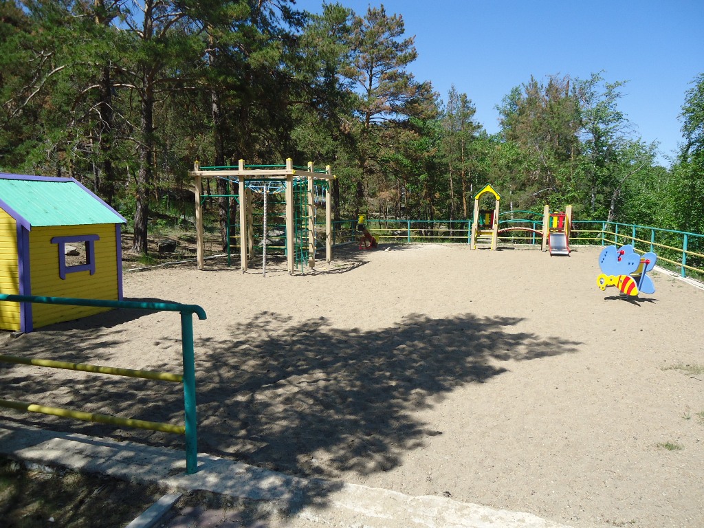 Детская площадка парк-отеля 