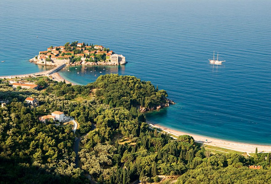 Популярные курорты в Черногории
